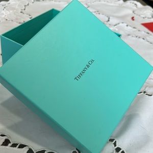 Vintage Tiffany & Co. Empty Blue Jewelry Gift Box new
